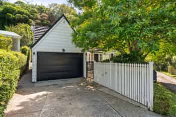 5 Khouri Avenue, Karori