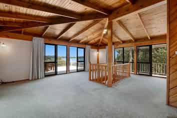 65 De Luen Avenue, Tindalls Beach