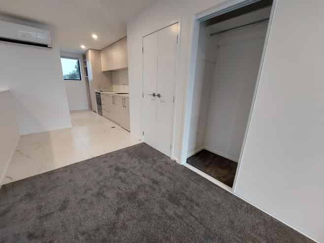 6B/87 Taikata Road, Te Atatu Peninsula