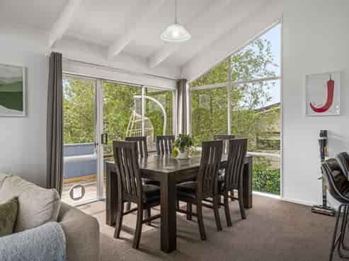 2 Newberry Place, Richmond Heights