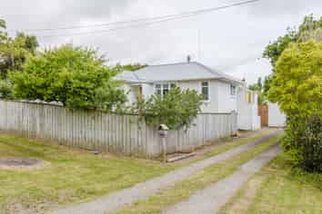 18 Roots Street West, FEILDING