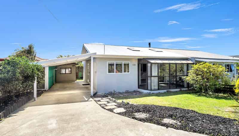 1/11 Manson Avenue, Stoke