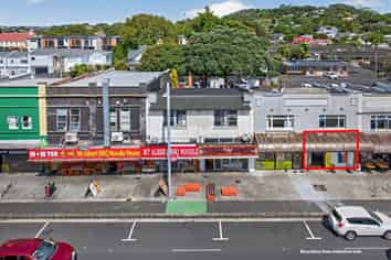 SHOP IN MT ALBERT TOWN CENTRE
