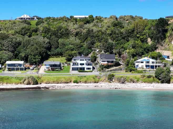 544AA Māhia East Coast Road, Mahia