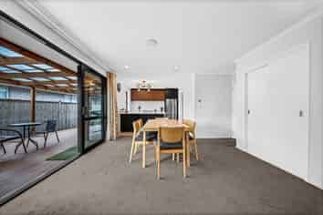 30 Waituarua Drive, Conifer Grove