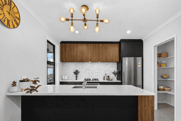 30 Waituarua Drive, Conifer Grove