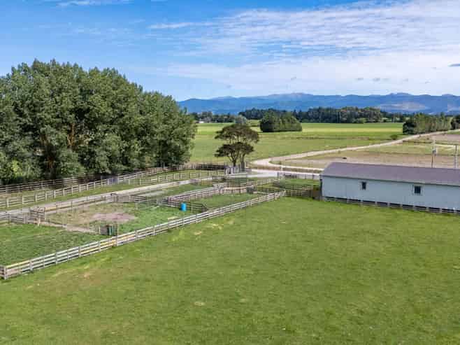 220 Tiffin Road, Carterton