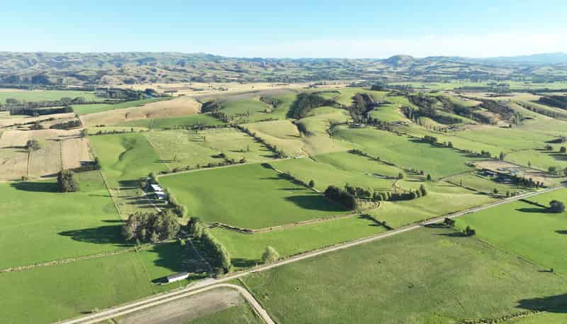 220 Tiffin Road, Carterton