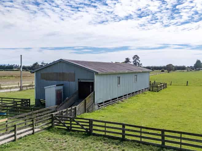 220 Tiffin Road, Carterton