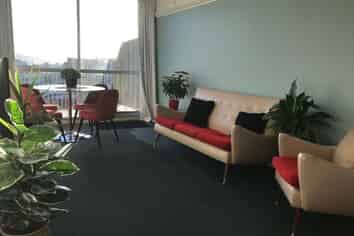 4R/51 Webb St, Mount Cook