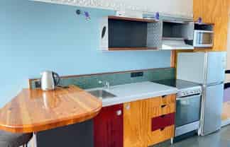 4R/51 Webb St, Mount Cook