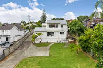 35 Nihill Crescent, Mission Bay