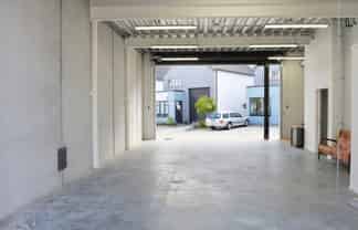 Tidy Industrial Unit Available