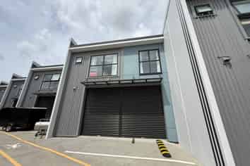 Tidy Industrial Unit Available