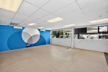 Showroom, Warehouse and Office