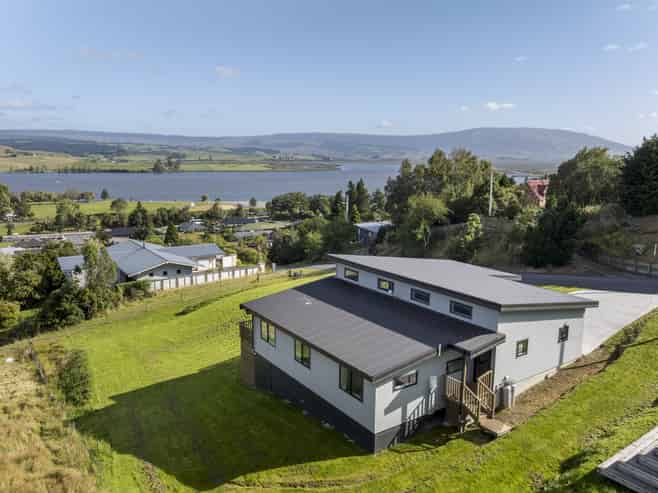 32 Nore Street, Waihola