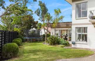 47 Red Beach Road, Red Beach