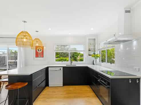 47 Red Beach Road, Red Beach
