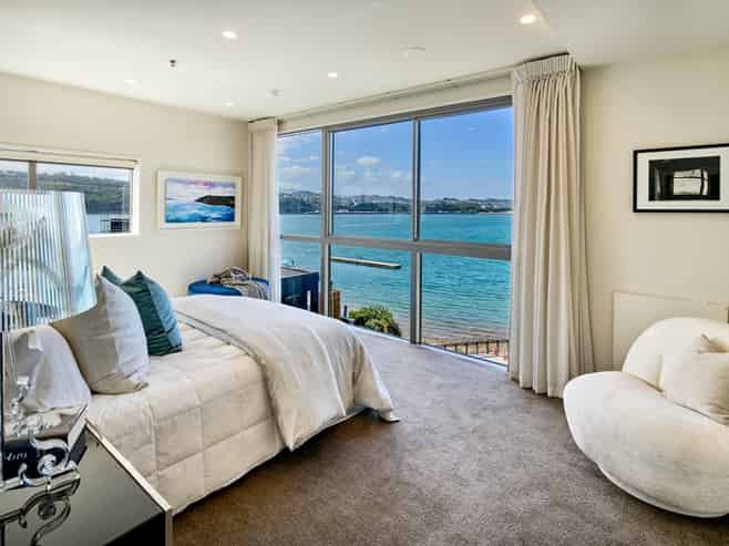 S408/326 Evans Bay Parade, Hataitai