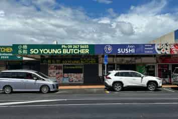 High Visibility Retail- Manurewa
