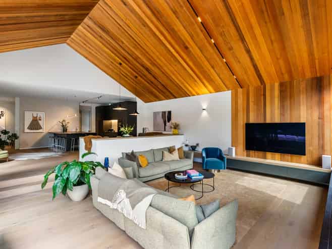 33 Hanene Street, St Heliers