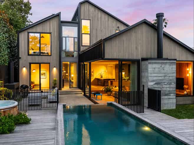 33 Hanene Street, St Heliers