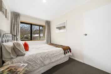 7 The Whistlestop, Clyde