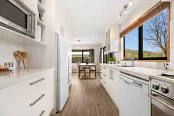 7 The Whistlestop, Clyde