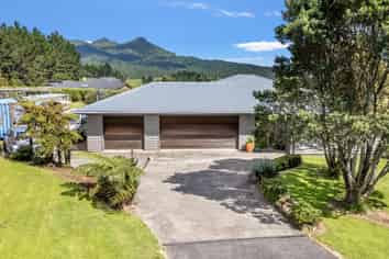 754 Plymouth Road, Oakura