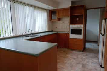  20 Sadlier Street, Stoke