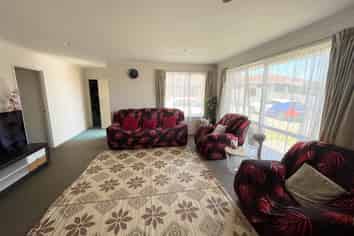 2/49B Luke Street, Otahuhu