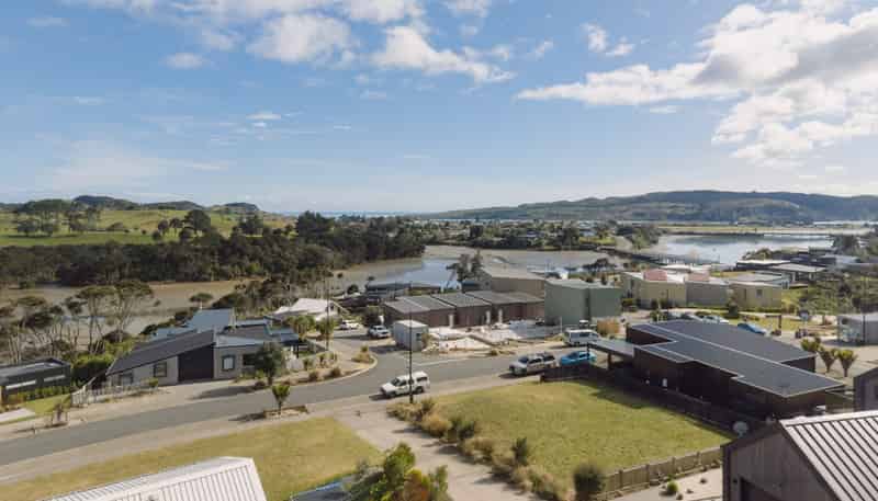 3 Omahina Street, Raglan