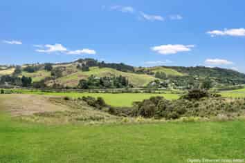 40 Azimuth Road, Tairua