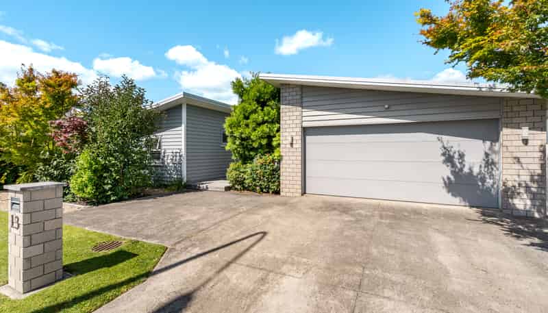 13 Lilac Close, Cambridge