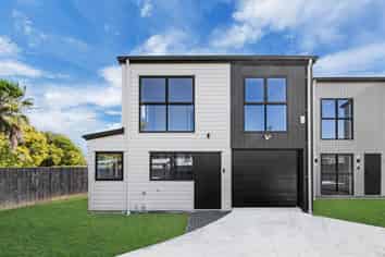 13C Ewbank Place, Manurewa