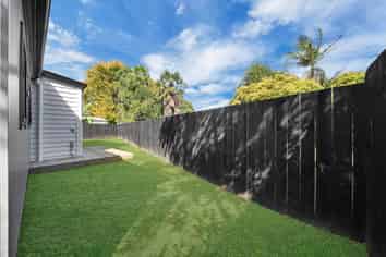 13C Ewbank Place, Manurewa