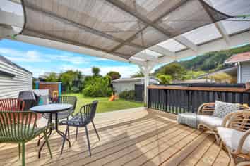 49 Weka Street, The Wood