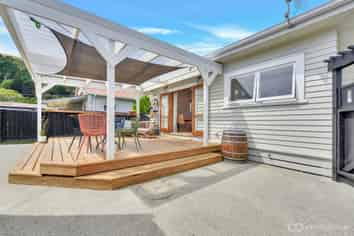 49 Weka Street, The Wood