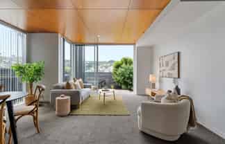 12/3 Severn Street, Island Bay