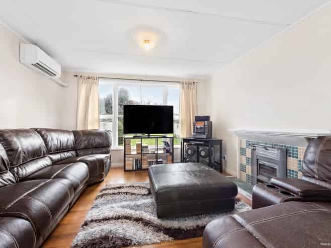 28 Coral Crescent, Panmure