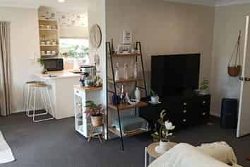 48B Emmett Street, Greerton