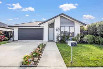 6 Clegg Street, Woodend