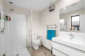 6 Clegg Street, Woodend