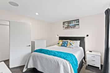 6 Clegg Street, Woodend