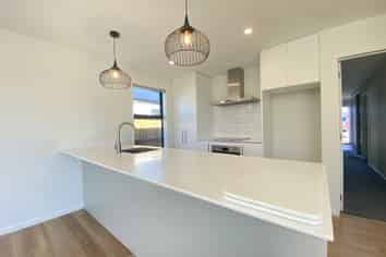 12 Silvergrass Way, Rolleston