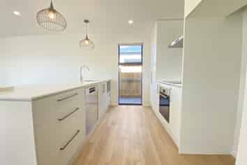 12 Silvergrass Way, Rolleston