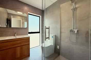 7A Springside Place, New Lynn