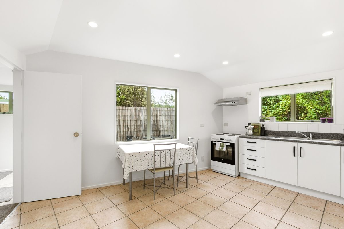 WHERE FREEHOLD FREEDOM MEETS PRIME LOCATION – pohled 6