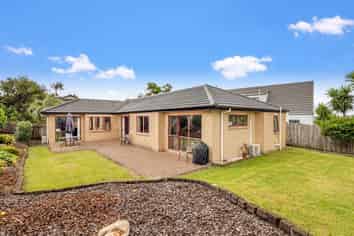 24 San Domingo Rise, Henderson