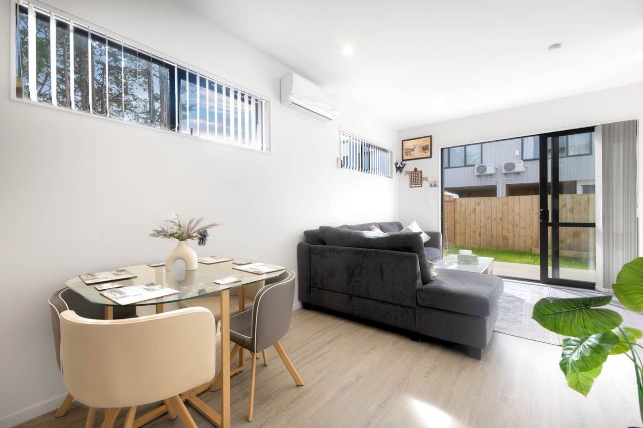 Near-New • Modern • Move-in Ready - Ansicht 4